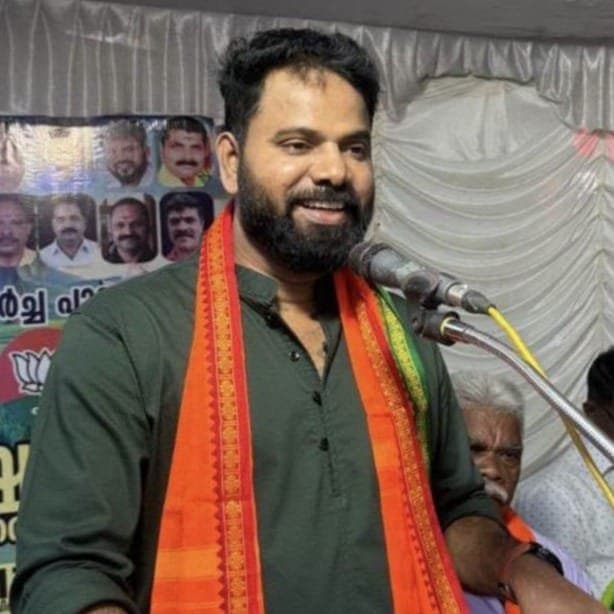 സിനിമാ കഥയെ വെല്ലും ഈ നായക നടന്റെ ജീവിതകഥ